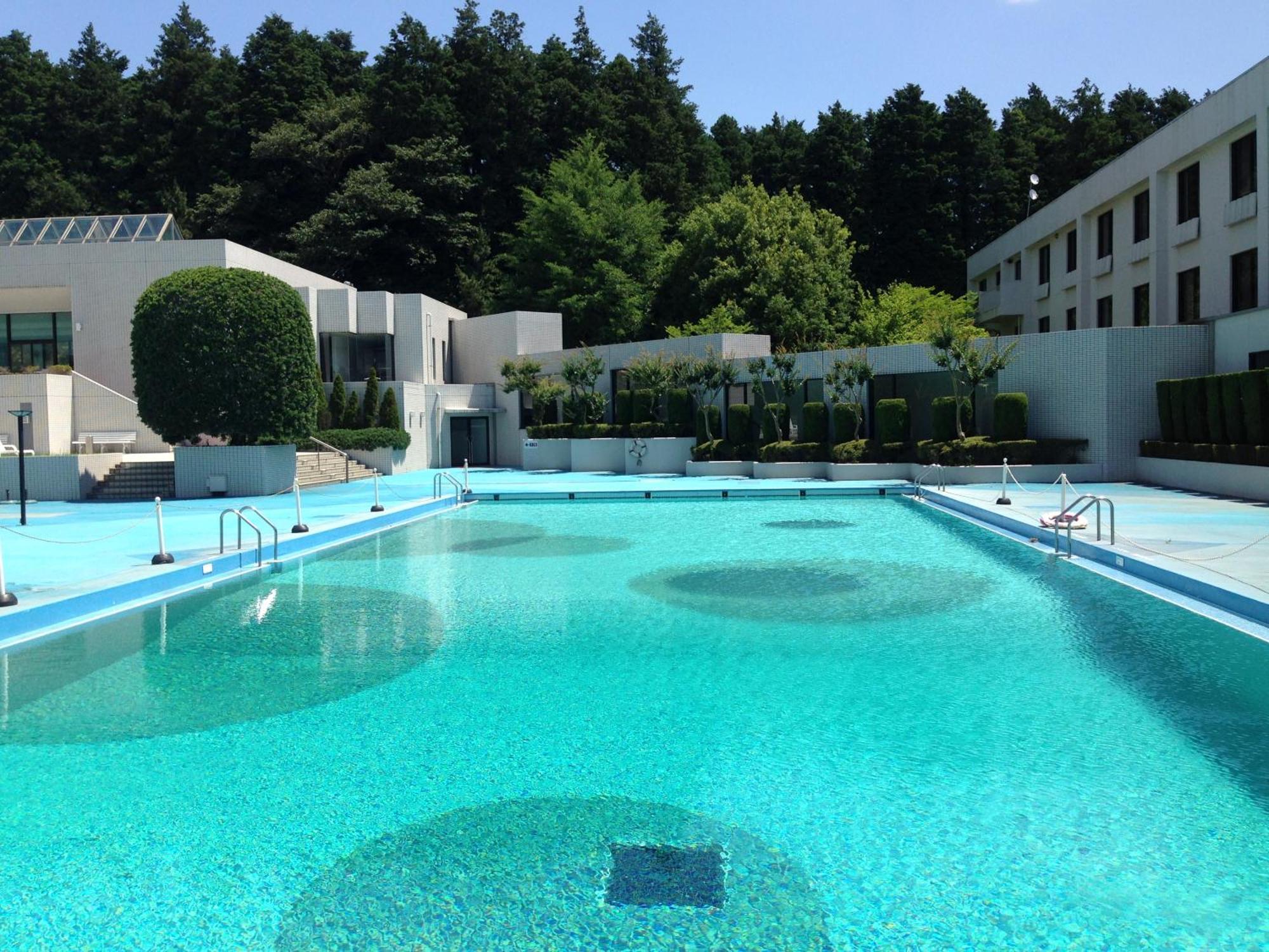 International Resort Hotel Yurakujo 成田 外观 照片